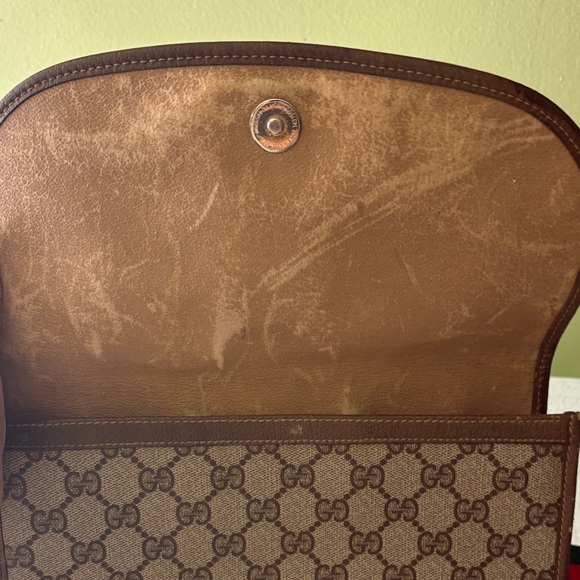 Gucci Tan and Brown Monogram Shoulder Bag - Picture 4 of 8